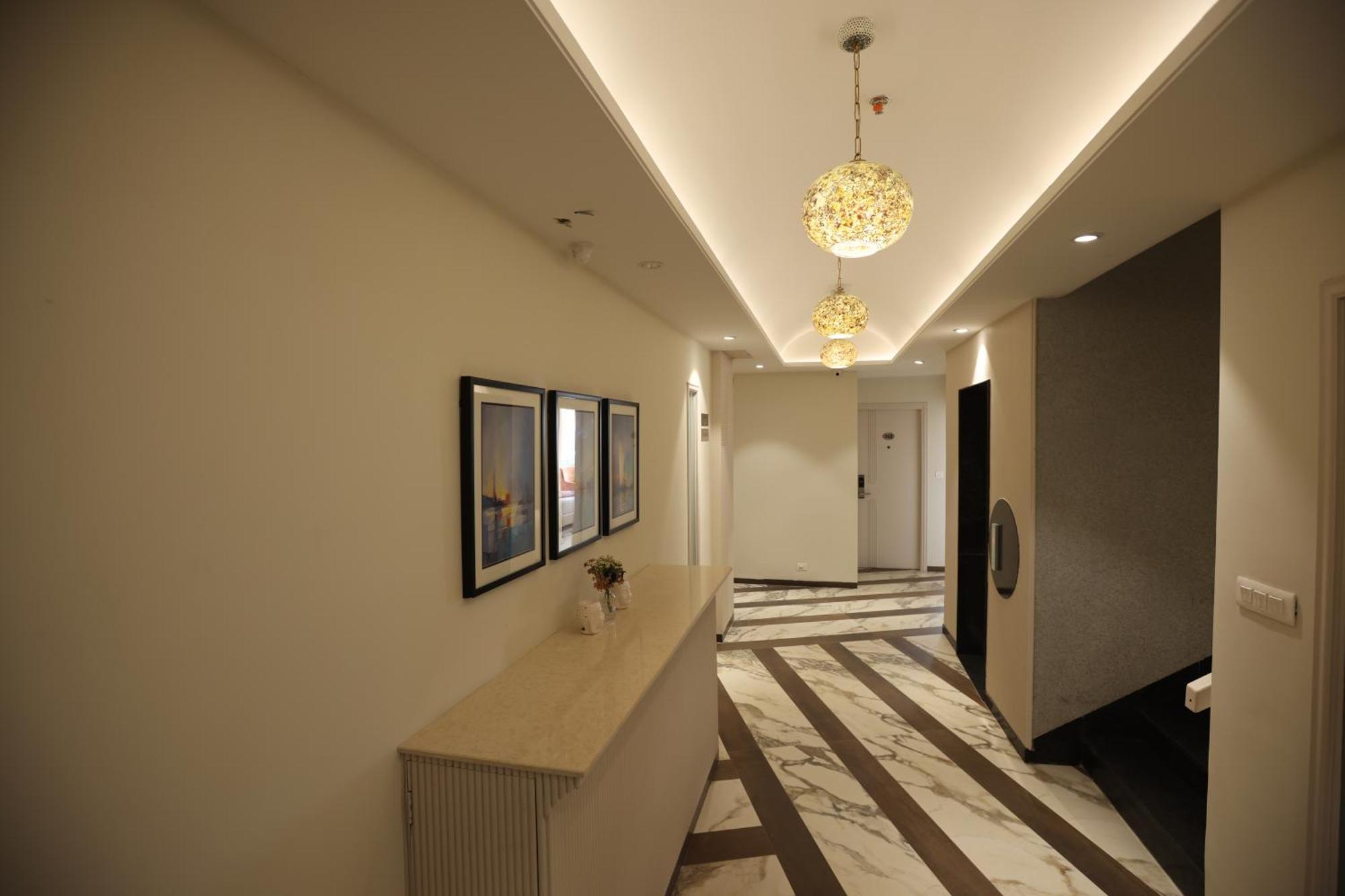 Hiraya Hotels Mohali Eksteriør bilde